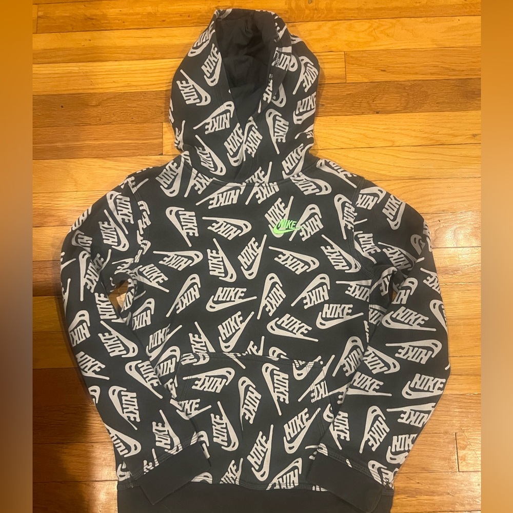 Nike sweatshirt- worn once